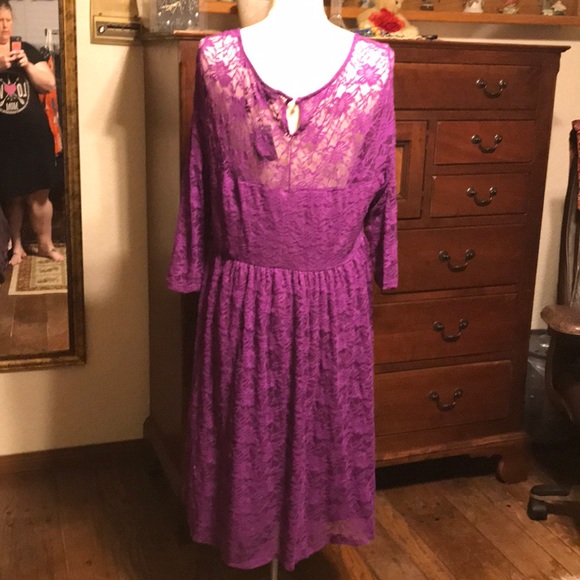 Purple Victorian Lace Dress - Picture 2 of 7
